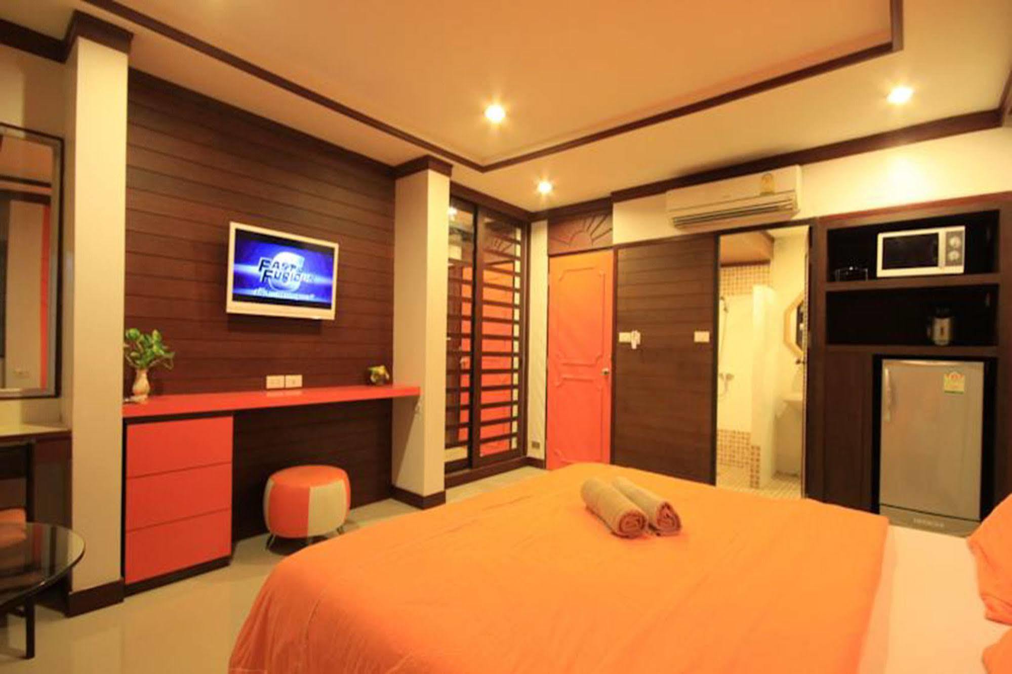 The Palm Delight Lodge Jomtien Beach Εξωτερικό φωτογραφία